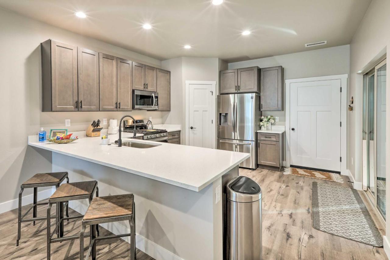 Modern Flagstaff Home, 4 Mi To Downtown! Buitenkant foto