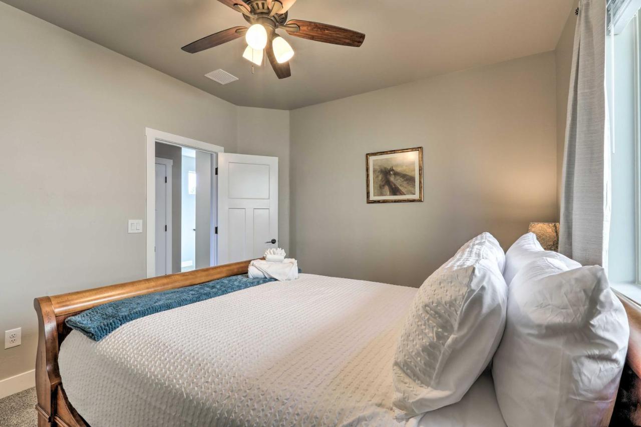 Modern Flagstaff Home, 4 Mi To Downtown! Buitenkant foto