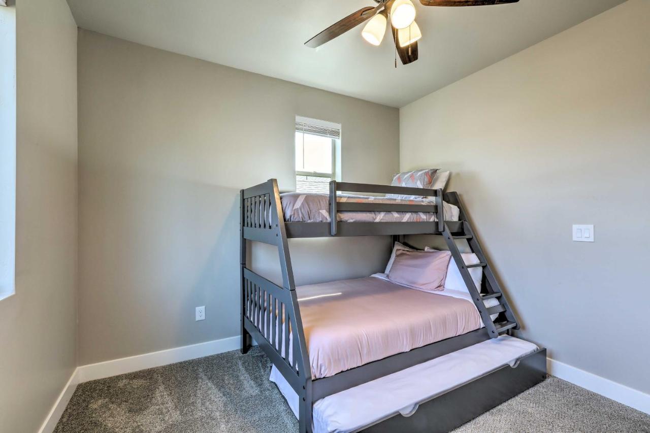 Modern Flagstaff Home, 4 Mi To Downtown! Buitenkant foto
