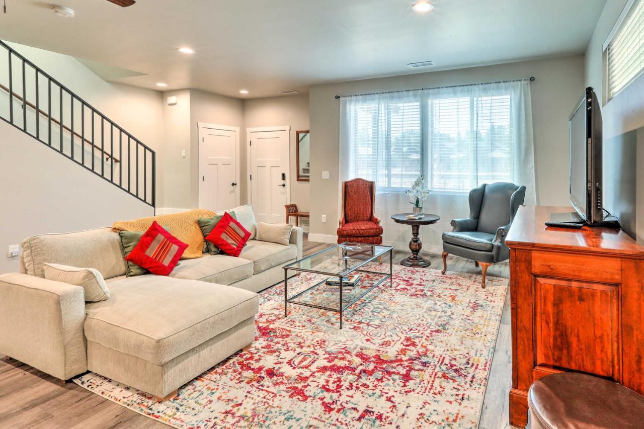 Modern Flagstaff Home, 4 Mi To Downtown! Buitenkant foto